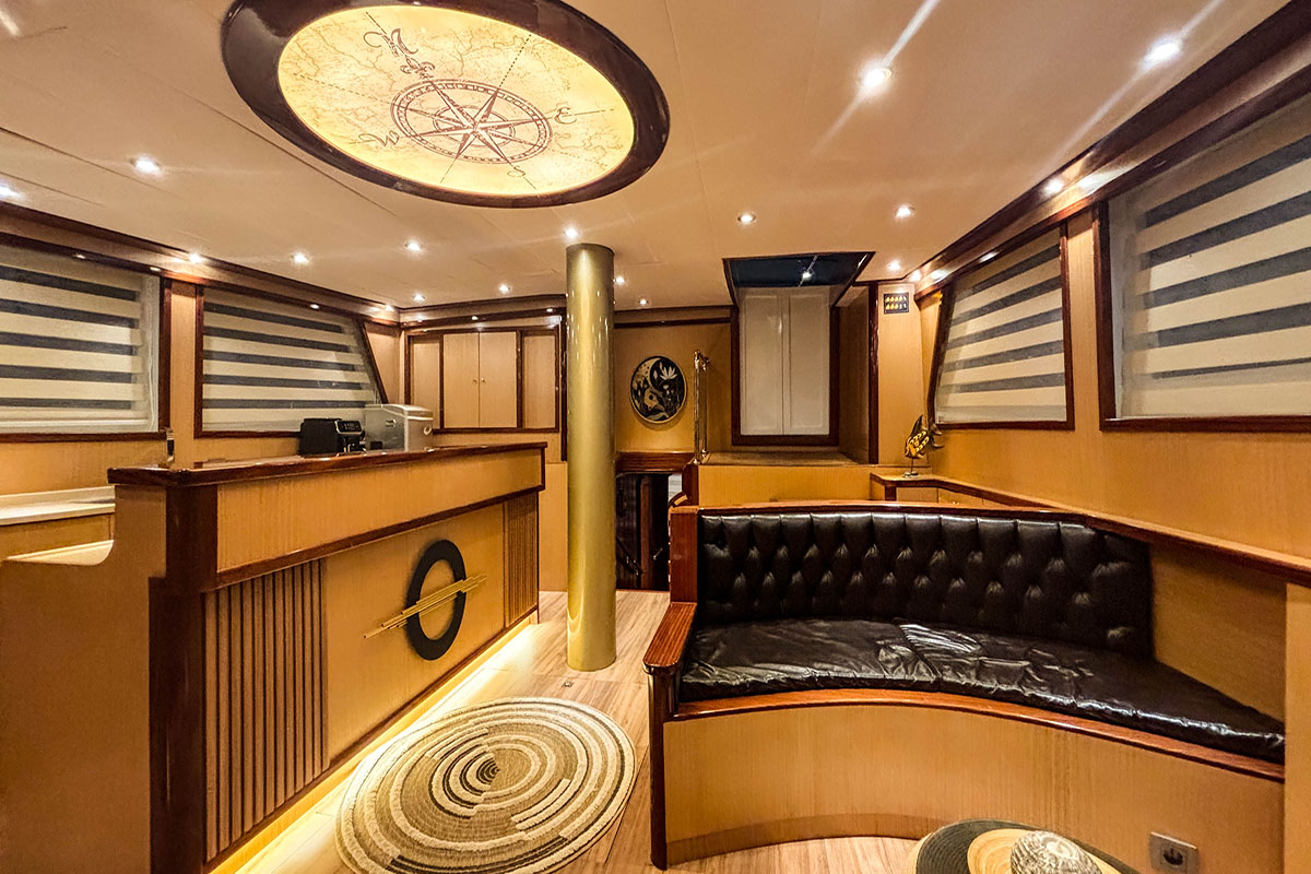 23 Diva Deniz Saloon 2