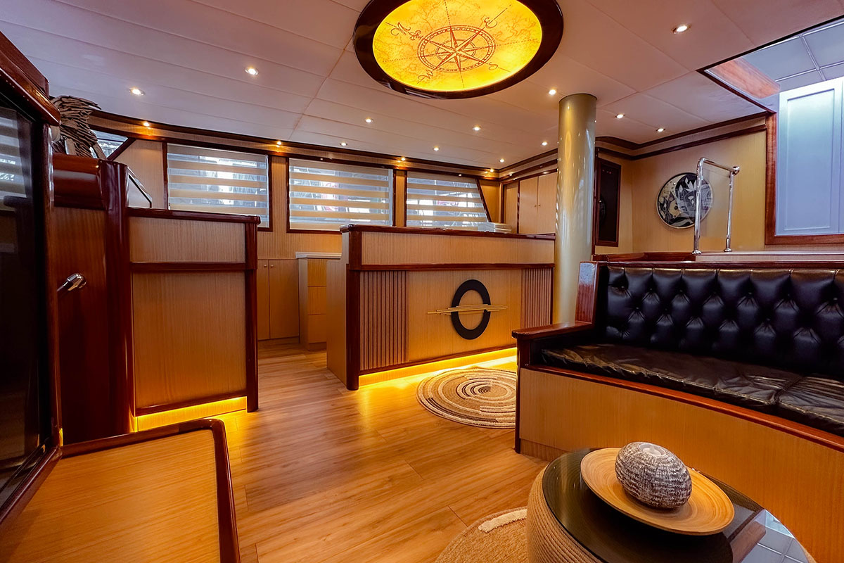 26 Diva Deniz Saloon 5