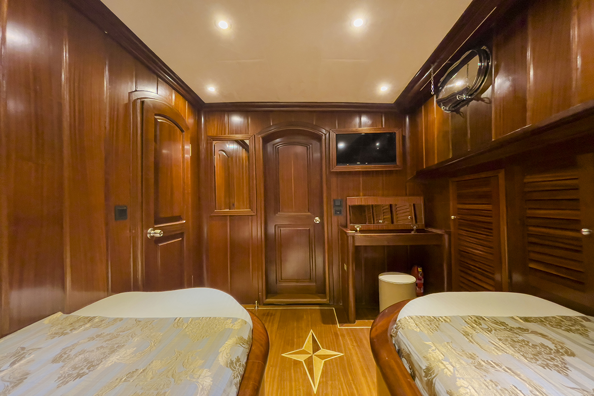 28 Diva Deniz Twin Cabin 3