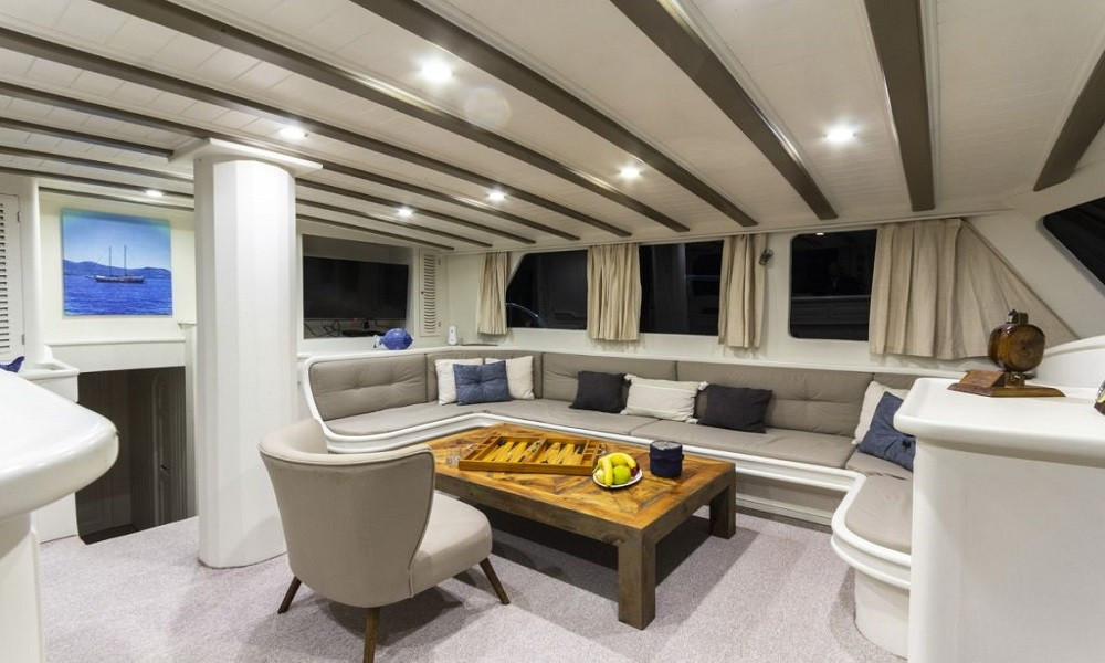 goldenyachting_bs4b-jpg-SgP